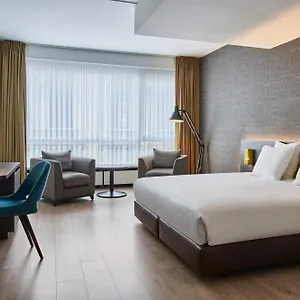 Otel Theater ****