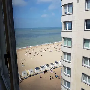 Sleep In - Studio Vue Laterale Sur Mer Oostende